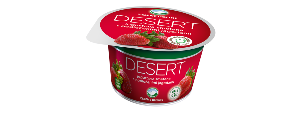 Desert jogurtova smetana s podloženimi jagodami